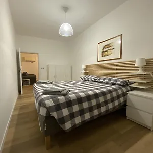 ca-veronese-apartment.hotelslidodijesolo.com/